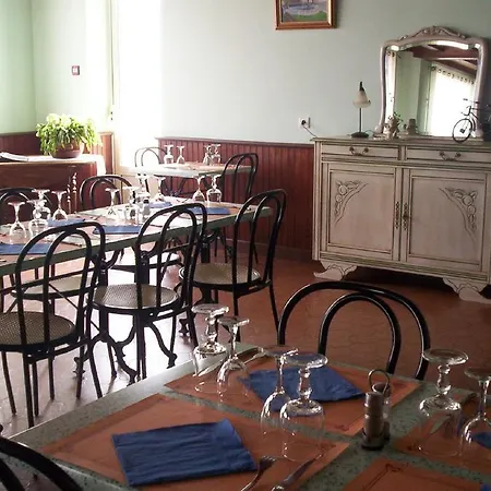 Le Vermondois Hotel 3*